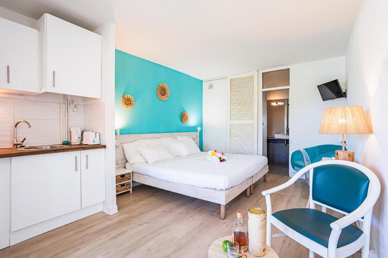 Studio Elegant Marina Du Gosier Avec Citerne Пуэнт-а-Питр Экстерьер фото